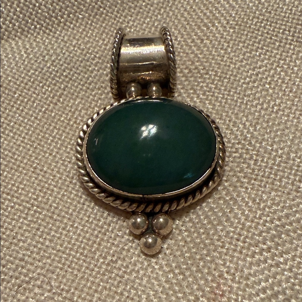 Elegant Silver and Green Pendant